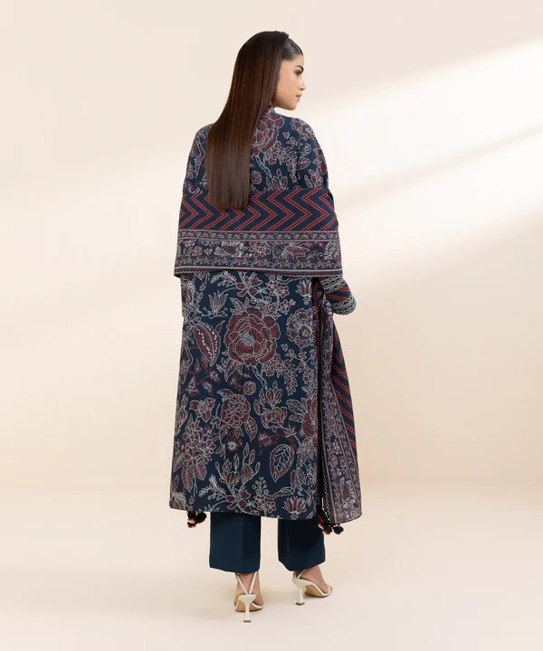 3 Piece - Printed Khaddar Suit